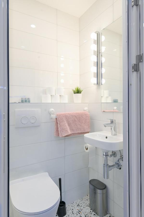 Cosy And Stylish Studio Next To Sofia'S Central Market Hall Appartement Buitenkant foto